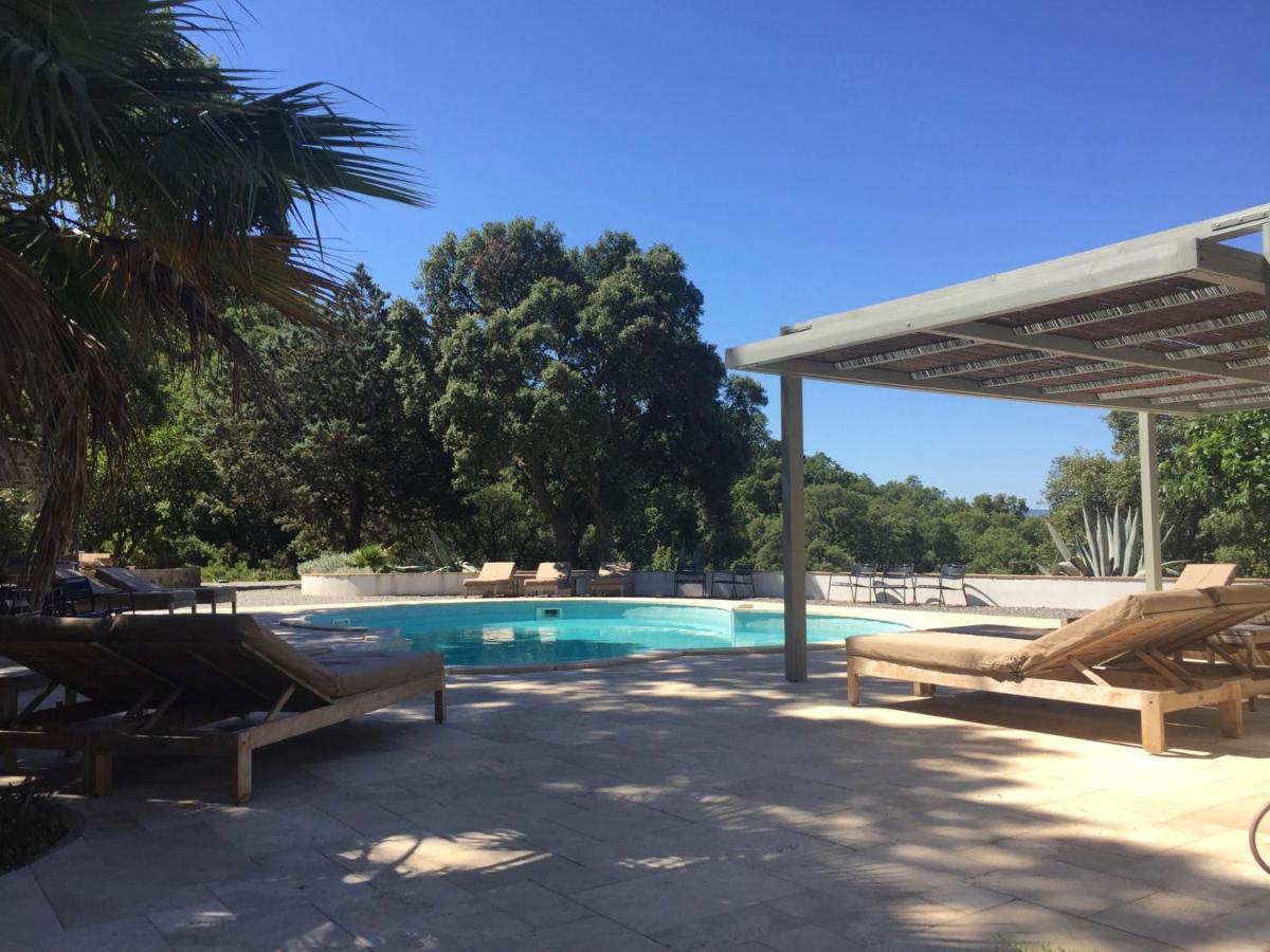 Bed and Breakfast Les Aurochs Grimaud Exteriér fotografie