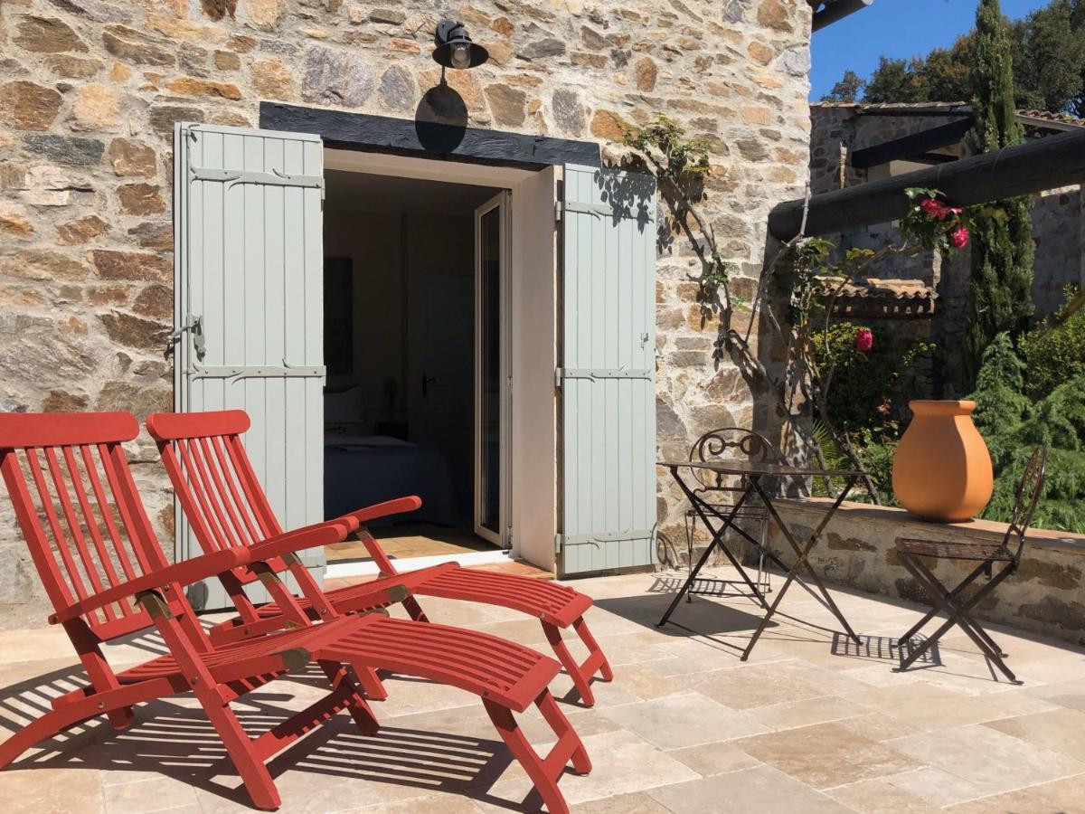 Bed and Breakfast Les Aurochs Grimaud Exteriér fotografie