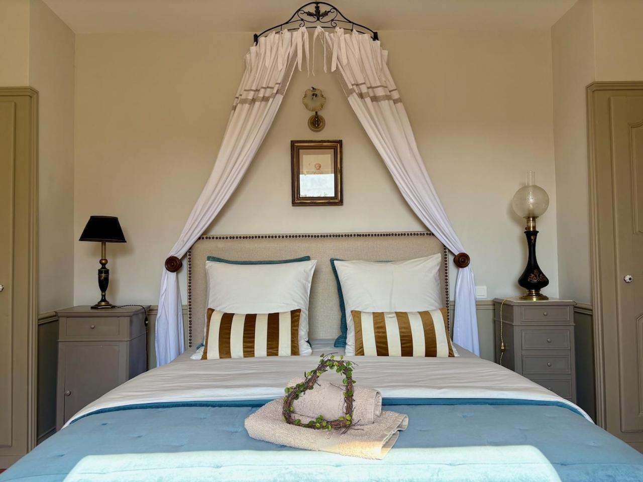 Bed and Breakfast Les Aurochs Grimaud Exteriér fotografie